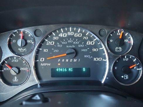 Used 2017 Chevrolet Express 2500 LS image 32