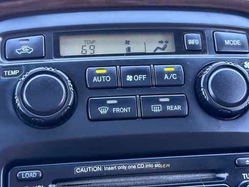 Used 2001 Toyota Highlander 4WD V6 image 21