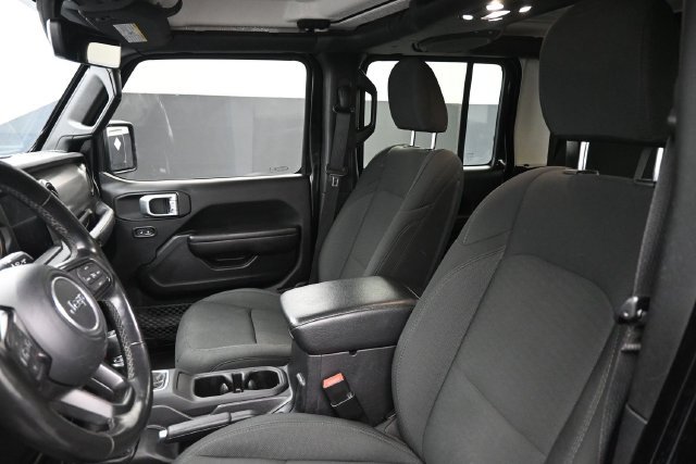 Used 2020 Jeep Gladiator Sport w/ Quick Order Package 24S AWD/4WD image 17