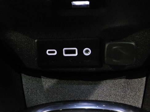 Used 2023 Chevrolet Malibu LT FWD image 34