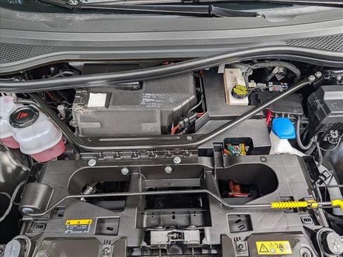 Certified 2023 Volkswagen ID.4 Pro RWD image 11