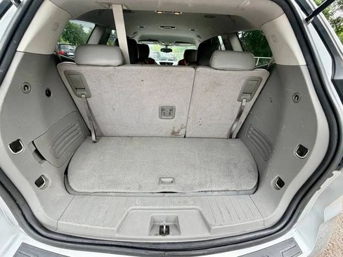 Used 2017 Chevrolet Traverse LT w/ Style and Technology Package FWD image 13
