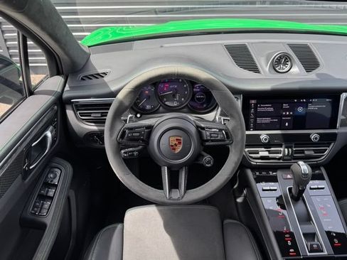 Used 2026 Porsche Macan GTS AWD/4WD image 17