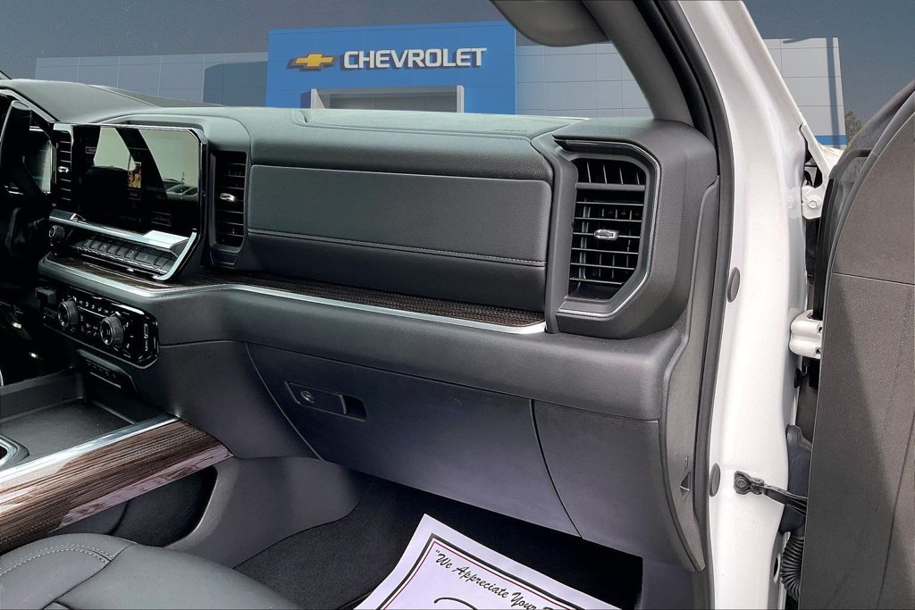 Used 2026 Chevrolet Silverado 2500 LT w/ Trail Boss Package AWD/4WD image 30