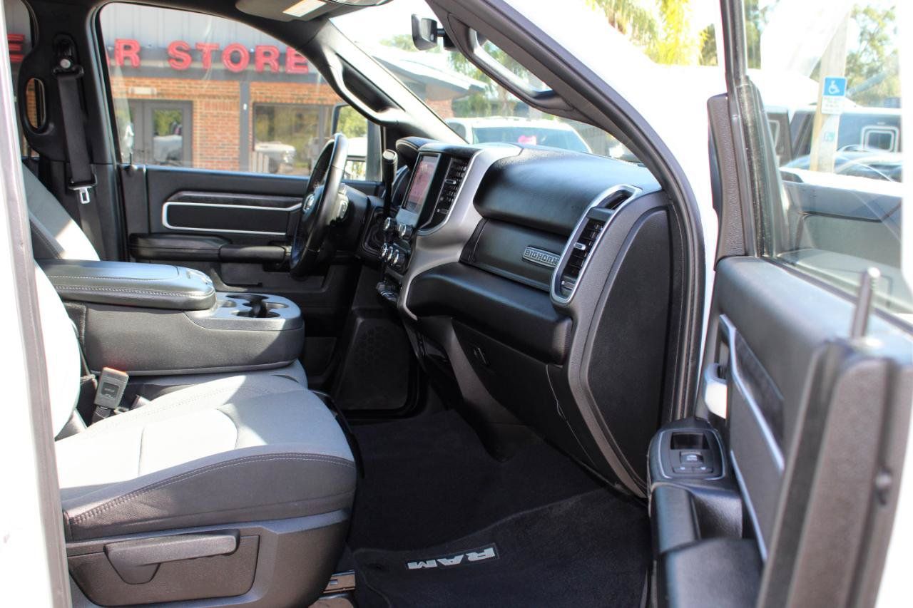 Used 2024 RAM 2500 Big Horn AWD/4WD image 10