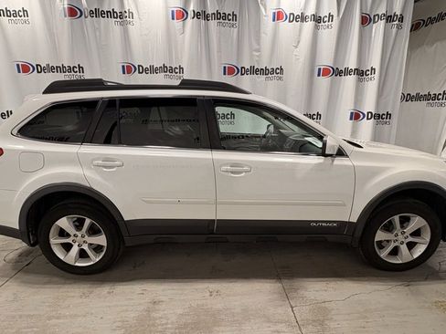 Used 2014 Subaru Outback 2.5i Limited w/ Accessory Value Package (OYT) image 6