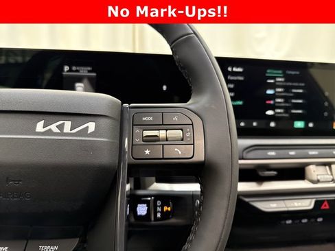 New 2027 Kia Telluride S image 18