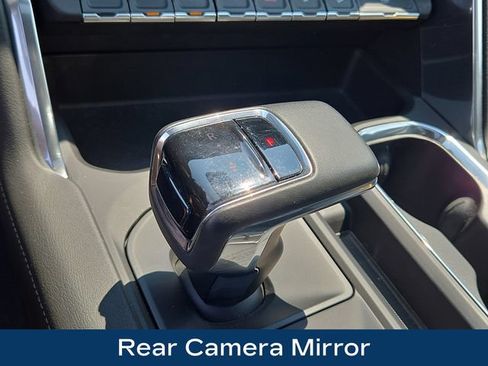 Used 2023 GMC Sierra 1500 Denali w/ Technology Package AWD/4WD image 12