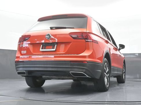 Used 2019 Volkswagen Tiguan SE w/ Panoramic Sunroof Package FWD image 56