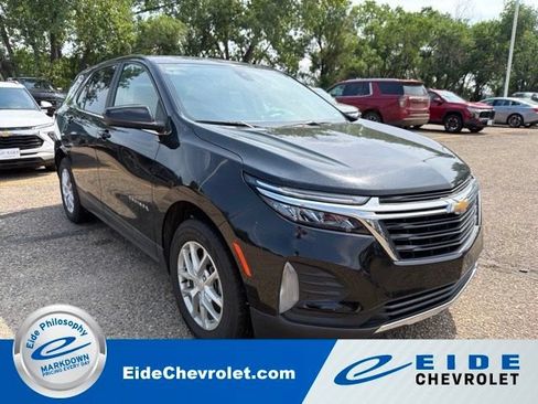 Used 2024 Chevrolet Equinox LT AWD/4WD image 1