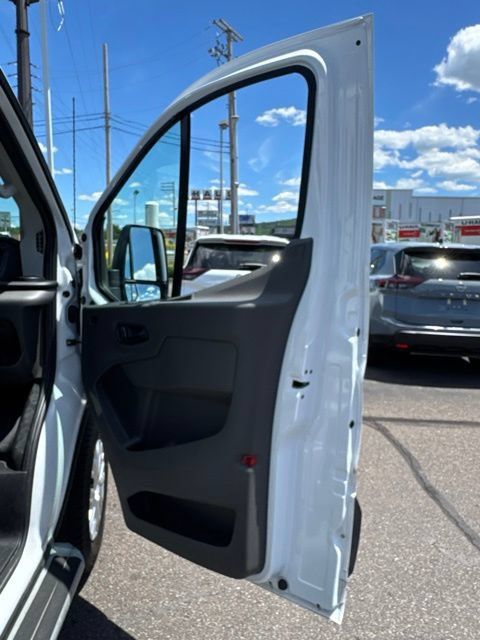 Used 2025 Ford Transit 250 Low Roof w/ Exterior Upgrade Package RWD image 14