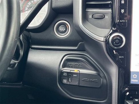 Used 2022 RAM 3500 Laramie image 19