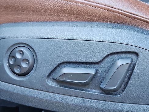 Used 2019 Audi A4 2.0T allroad Premium Plus w/ Premium Plus Package image 31