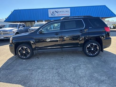 Used 2017 GMC Terrain SLT w/ Nightfall Package image 8