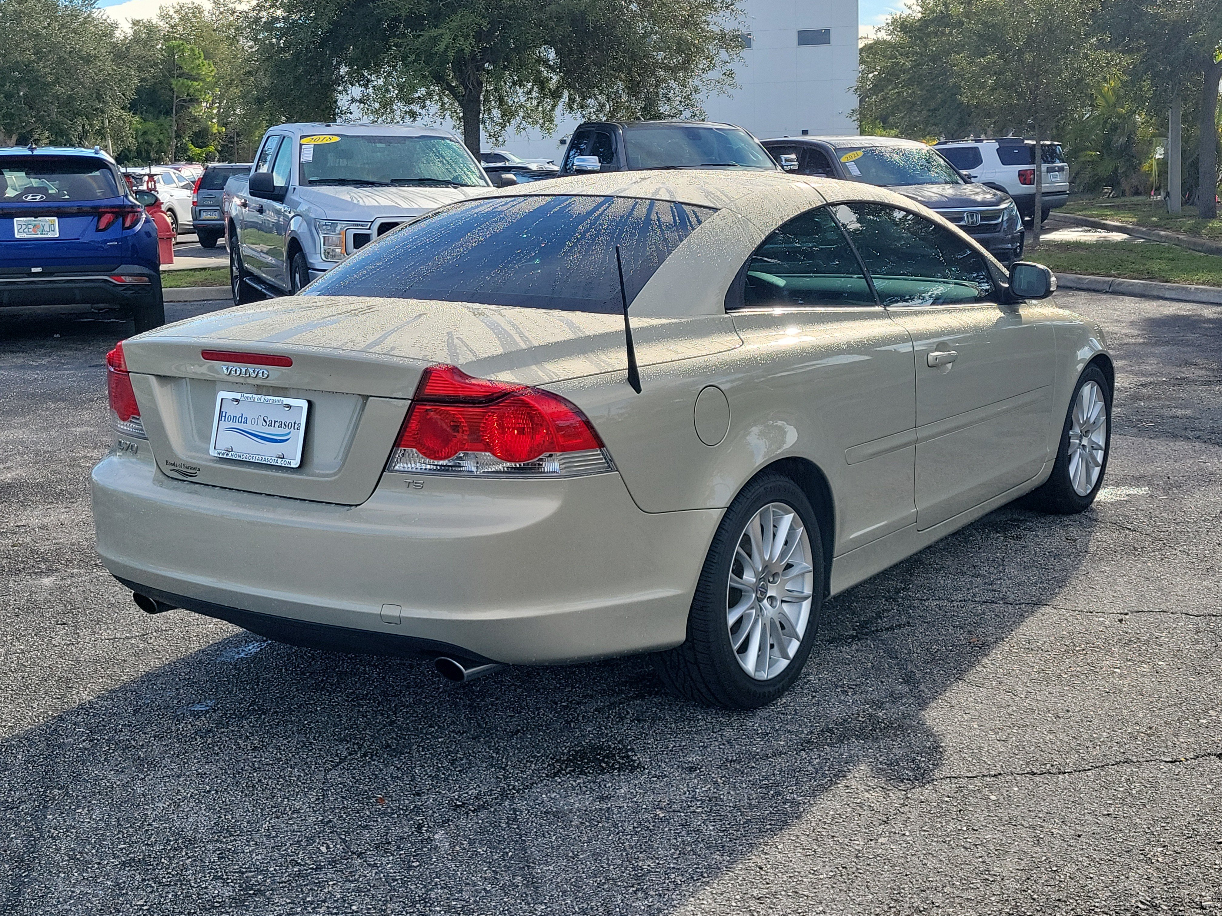 Used 2008 Volvo C70 T5 FWD image 7