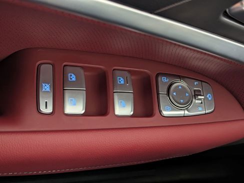 Used 2024 Genesis G70 2.5T w/ Sport Prestige Package image 45