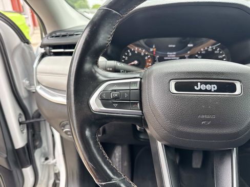 Used 2022 Jeep Compass Limited AWD/4WD image 22