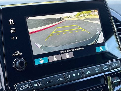 Used 2023 Honda Odyssey EX-L image 13