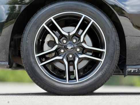 Used 2019 Ford Mustang Premium RWD image 18