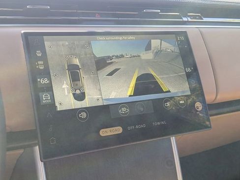 Used 2025 Land Rover Range Rover Long Wheelbase SE image 23