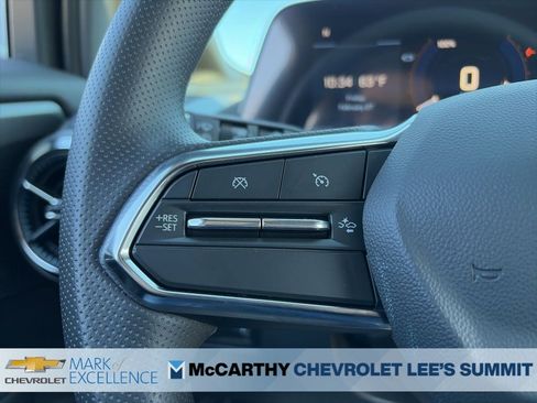 New 2026 Chevrolet Equinox EV LT image 14