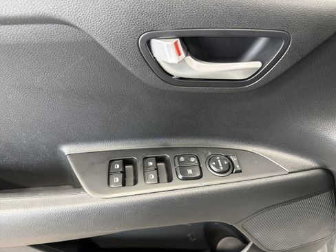 Used 2022 Kia Rio S FWD image 18