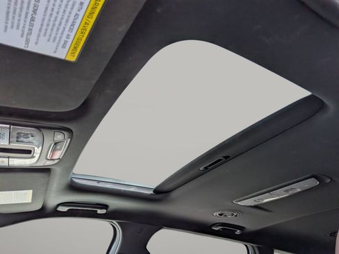 Certified 2023 Kia Telluride EX w/ EX Captain's Chair Package FWD image 24