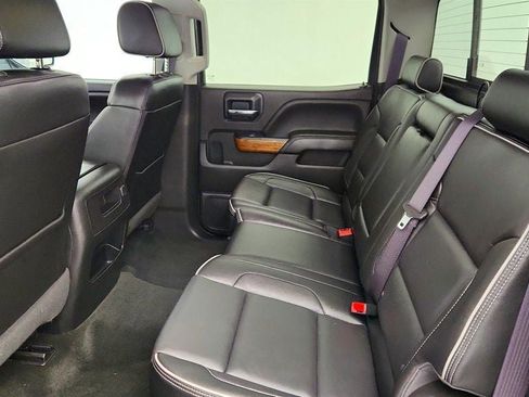 Used 2017 Chevrolet Silverado 1500 High Country image 25