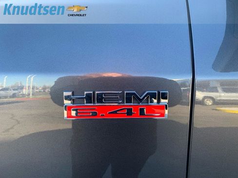 Used 2019 RAM 2500 Tradesman image 17