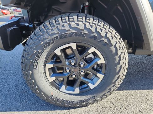 New 2026 Jeep Gladiator Rubicon image 26