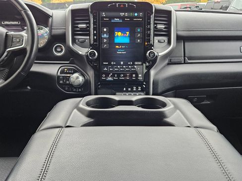 Used 2023 RAM 1500 Laramie image 10
