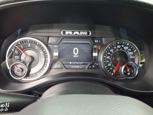 Used 2019 RAM 1500 Laramie image 6