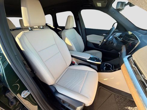 Used 2025 BMW X1 xDrive28i w/ Technology Package image 16