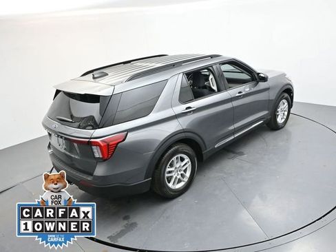Used 2025 Ford Explorer Active image 28