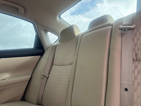 Used 2016 Nissan Altima 2.5 SV FWD image 32
