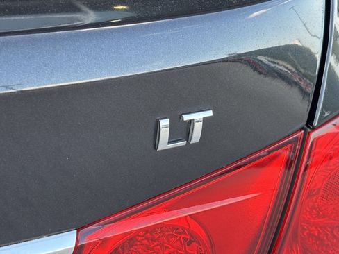 Used 2012 Chevrolet Cruze LT image 10