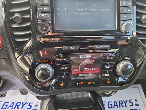 Used 2014 Nissan Juke NISMO w/ Navigation Package image 19