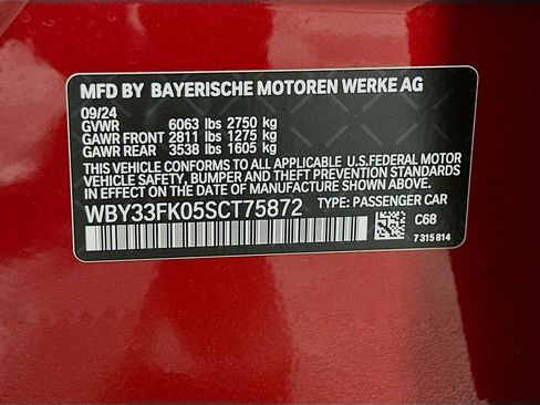 Used 2025 BMW i5 eDrive40i w/ M Sport Package image 33