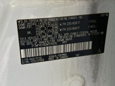 Used 2016 Toyota RAV4 XLE image 27