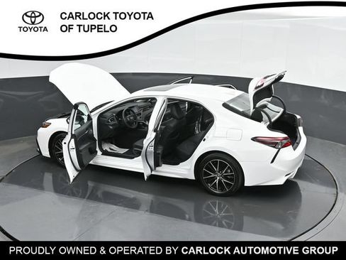 Used 2024 Toyota Camry SE w/ Convenience Package FWD image 50