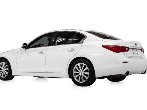 Used 2014 INFINITI Q50 Premium w/ All Weather Package RWD image 4