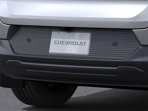 New 2026 Chevrolet Equinox EV LT image 14