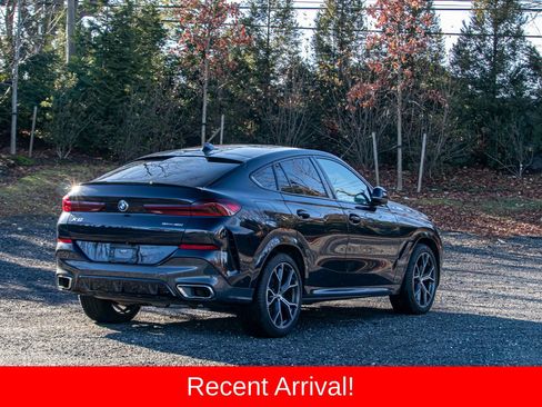 Used 2021 BMW X6 sDrive40i image 8