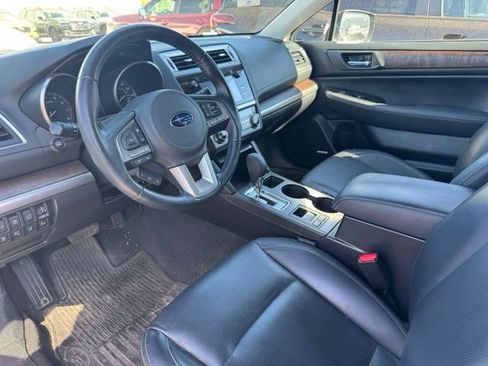 Used 2015 Subaru Outback 3.6R Limited AWD/4WD image 5