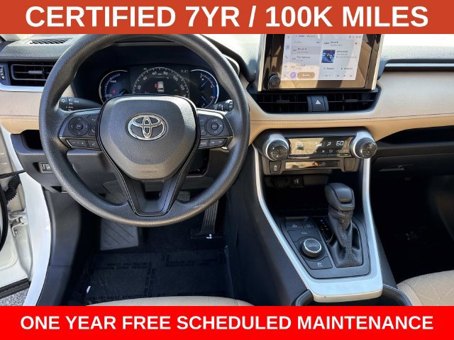 Used 2025 Toyota RAV4 XLE AWD/4WD image 17