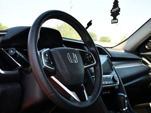 Used 2020 Honda Civic EX image 12