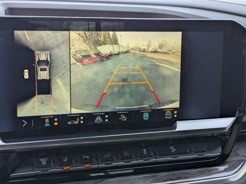 Used 2024 Chevrolet Silverado 3500 LTZ w/ LTZ Convenience Package image 21