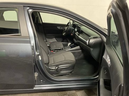 Used 2023 Kia Forte LXS FWD image 34