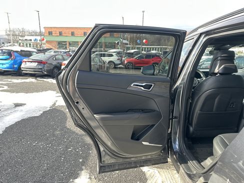 Used 2024 Kia Sportage X-Line w/ X-Line Premium Package image 30