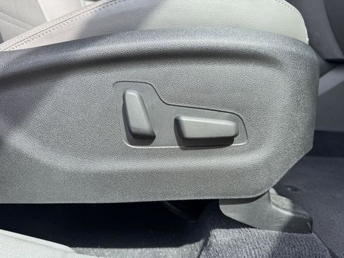 Used 2016 Kia Sorento EX w/ EX Premium Package image 29